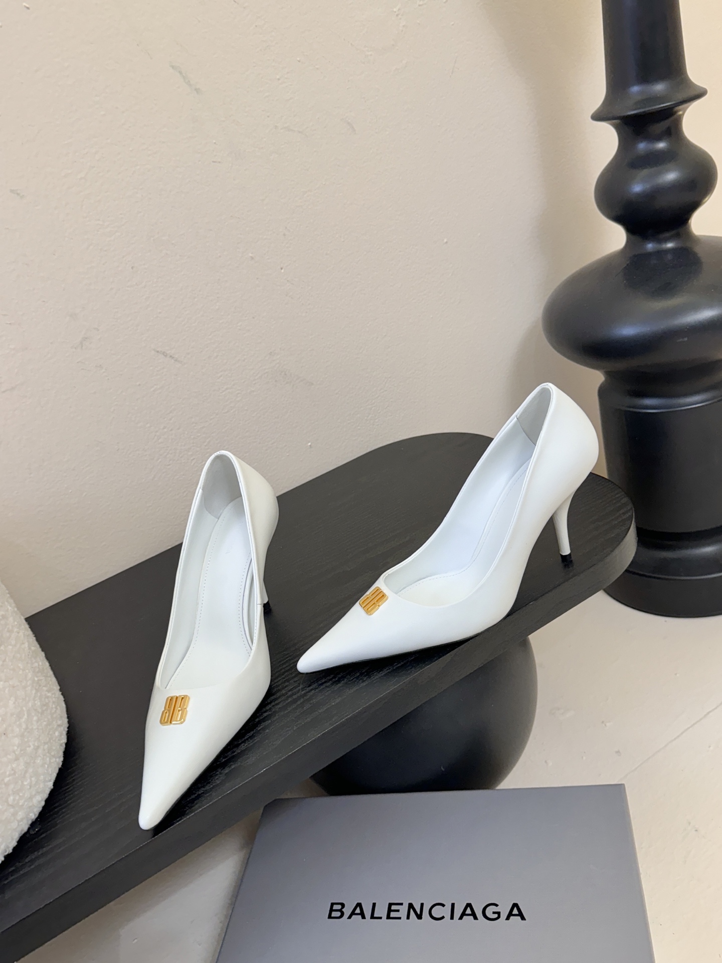 20251018/Balenciaga_251018-2